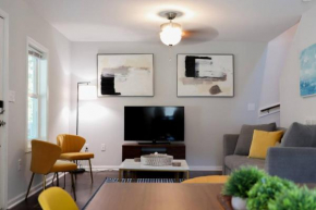 Eagle's Aerie Stunning 3bdrm Cozy Home
